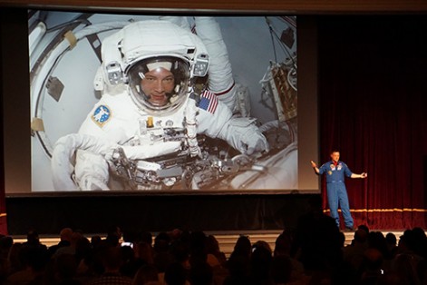 NASA Astronaut Douglas Wheelock Inspires SAPinsider Audience to Reach ...