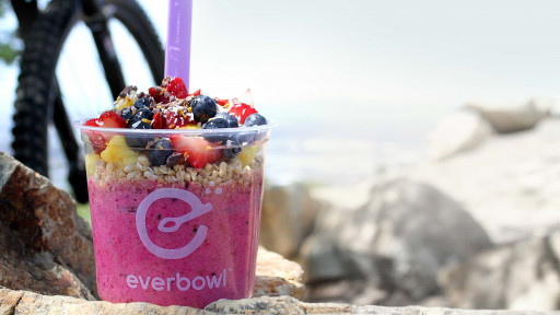 Large everbowl acai bowl