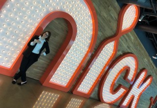 Nickelodeon Opens Doors to Young Intern 