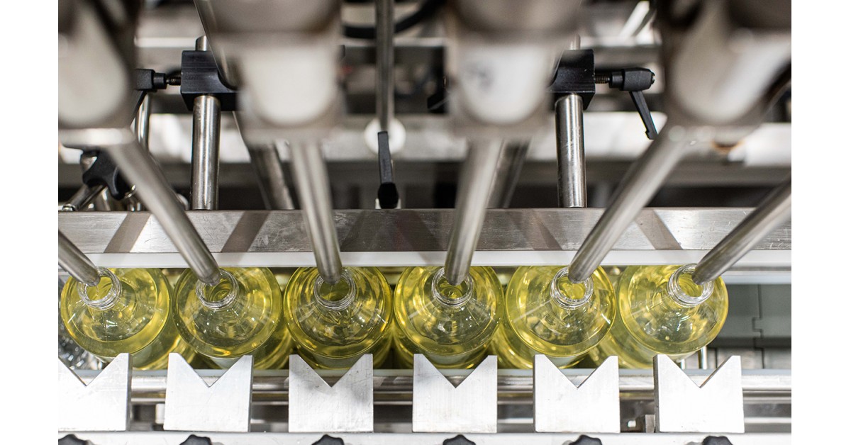 Leading Skin Care Manufacturer ROYAL LABS, of Charleston, S.C., RampsUp Production to Meet