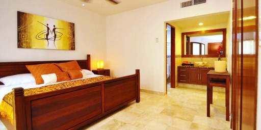3 Bedroom Penthouse with Private roof top