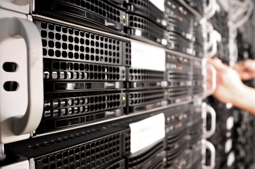 TSplus Simplifies Server Farm Management for Large Network Administration