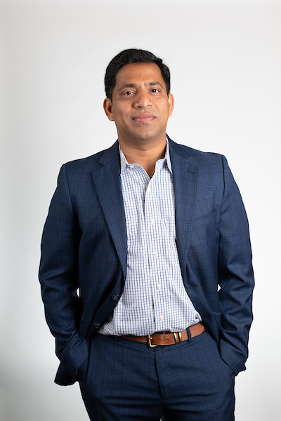 Raj Gummadapu Bags ‘Best CEO of the Year’ Award at CMO Asia Awards 2022