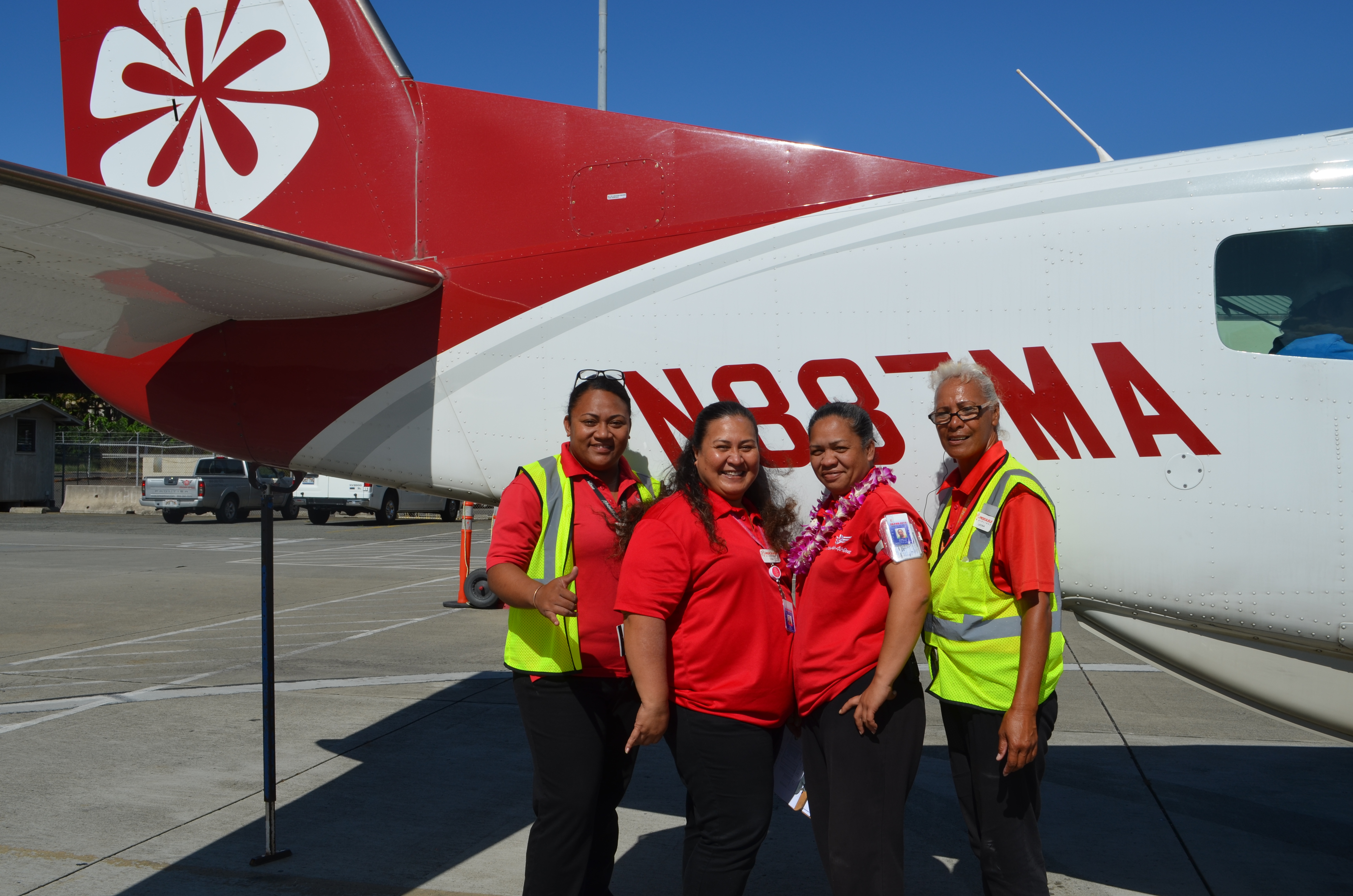 Mokulele Leis Passengers On King Kamehameha Day In California Newswire