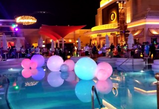 Floating Glowballs Light Up Special Events with Xylobands Live Controlled Light Effects