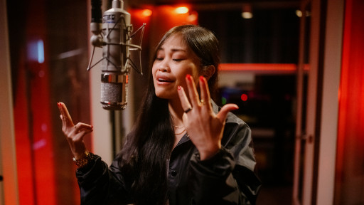 Vilcek Foundation Awards $50,000 Prize to Filipina Songwriter and Producer Ruby Ibarra