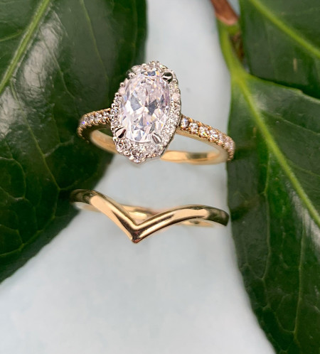 Designer Bridal Jewelry: Yellow Gold Wedding Set