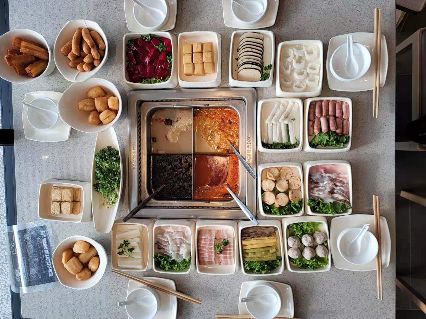 Hampton Commercial Brokers North Texas Location for World's Largest Hot