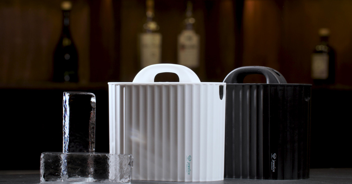 Premium CrystalClear Stick Ice Maker for Home Bartending, Jewel Ice