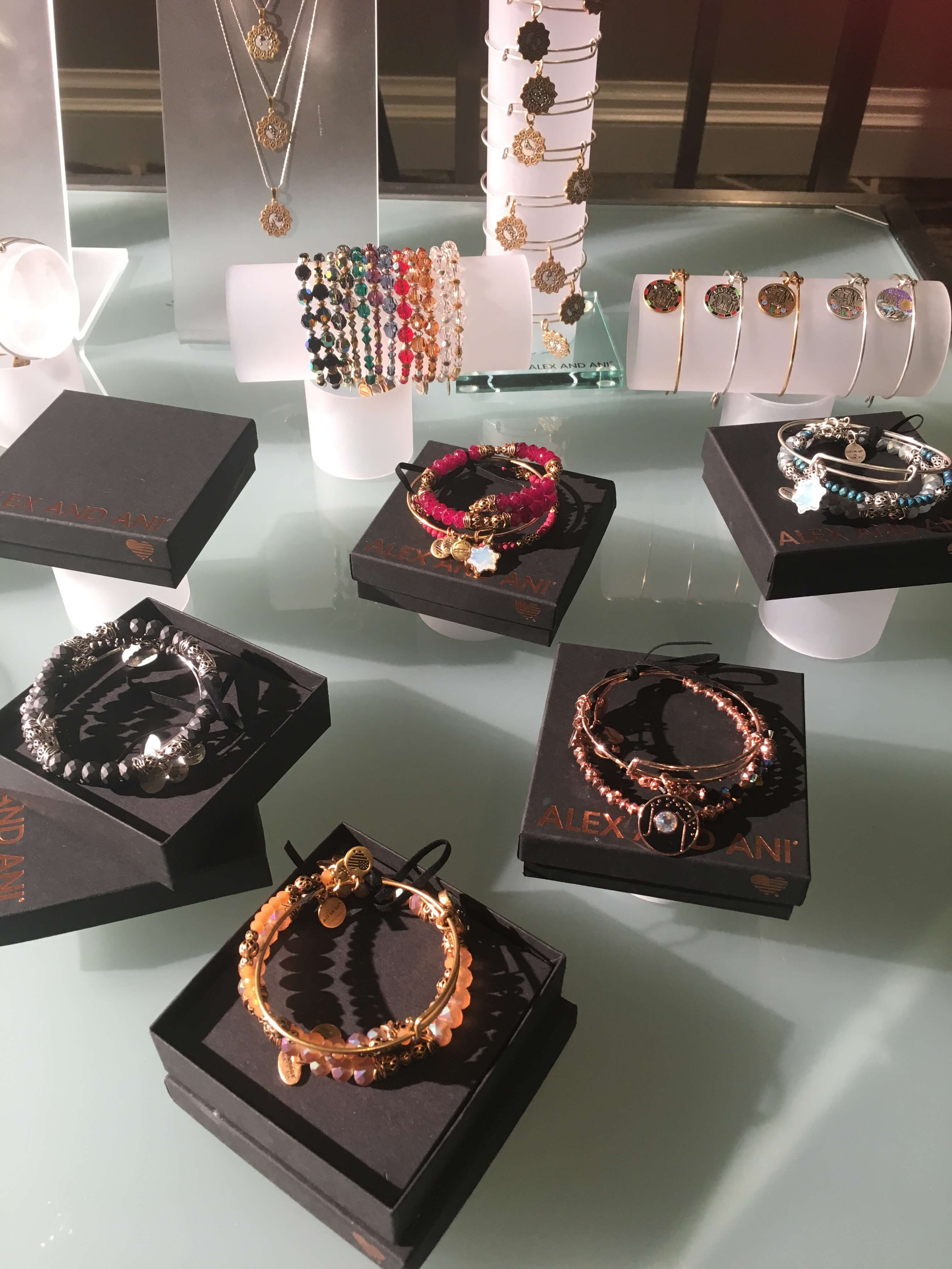 Clowes Jewellers, Located in Red Deer, Alberta, Attends 2017 JCK Trade