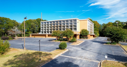 Prime Jonesboro, GA, Hotel Property Set to be Auctioned by Dempsey Auction Co., Offering Promising Investment Opportunities