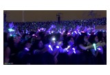Coldplay fans light up stadiums with brilliant light from new LED wristbands