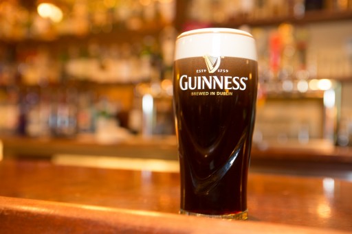 Slainte! Ceol Irish Pub Celebrates "Aged 10 Years"