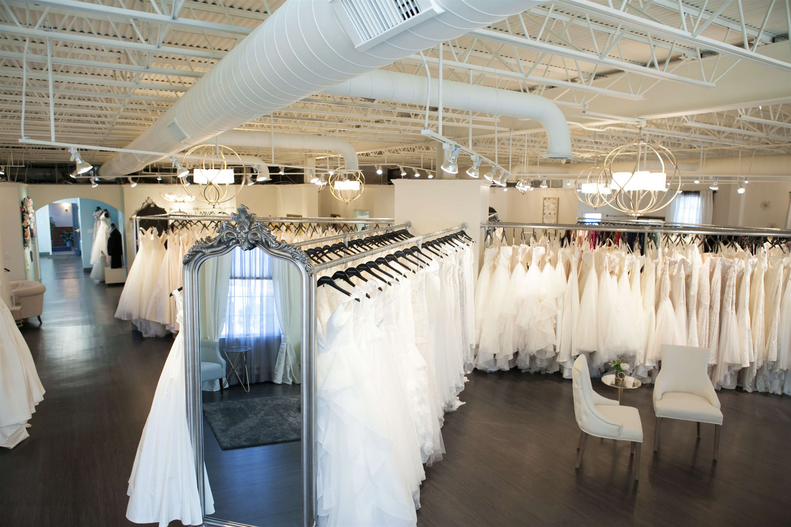 Town & Country Bridal and Formalwear Announces Opening of New Store in