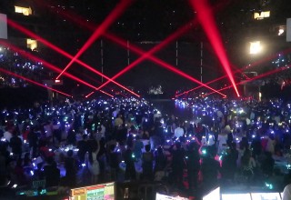 Maroon 5, Xylobands and Lasers Energize a Special Event