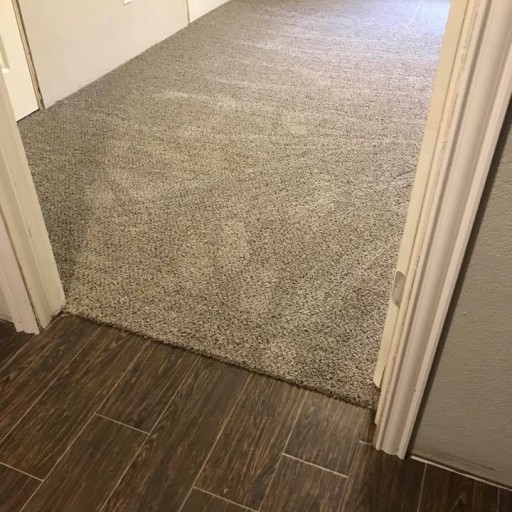 Houston Flooring Store Offers $100 Carpet Installation Credit and Mobile Showroom