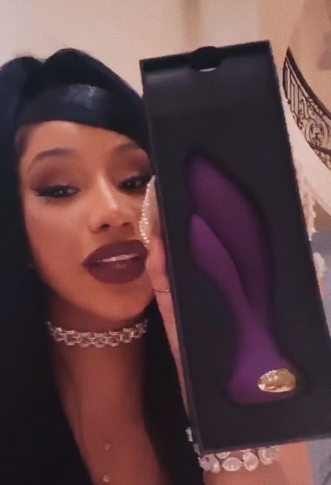 Cardi B Shows Off Her Sex To