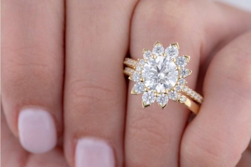 Lewis Jewelers to Carry New Hearts on Fire Hayley Paige Collection This Fall