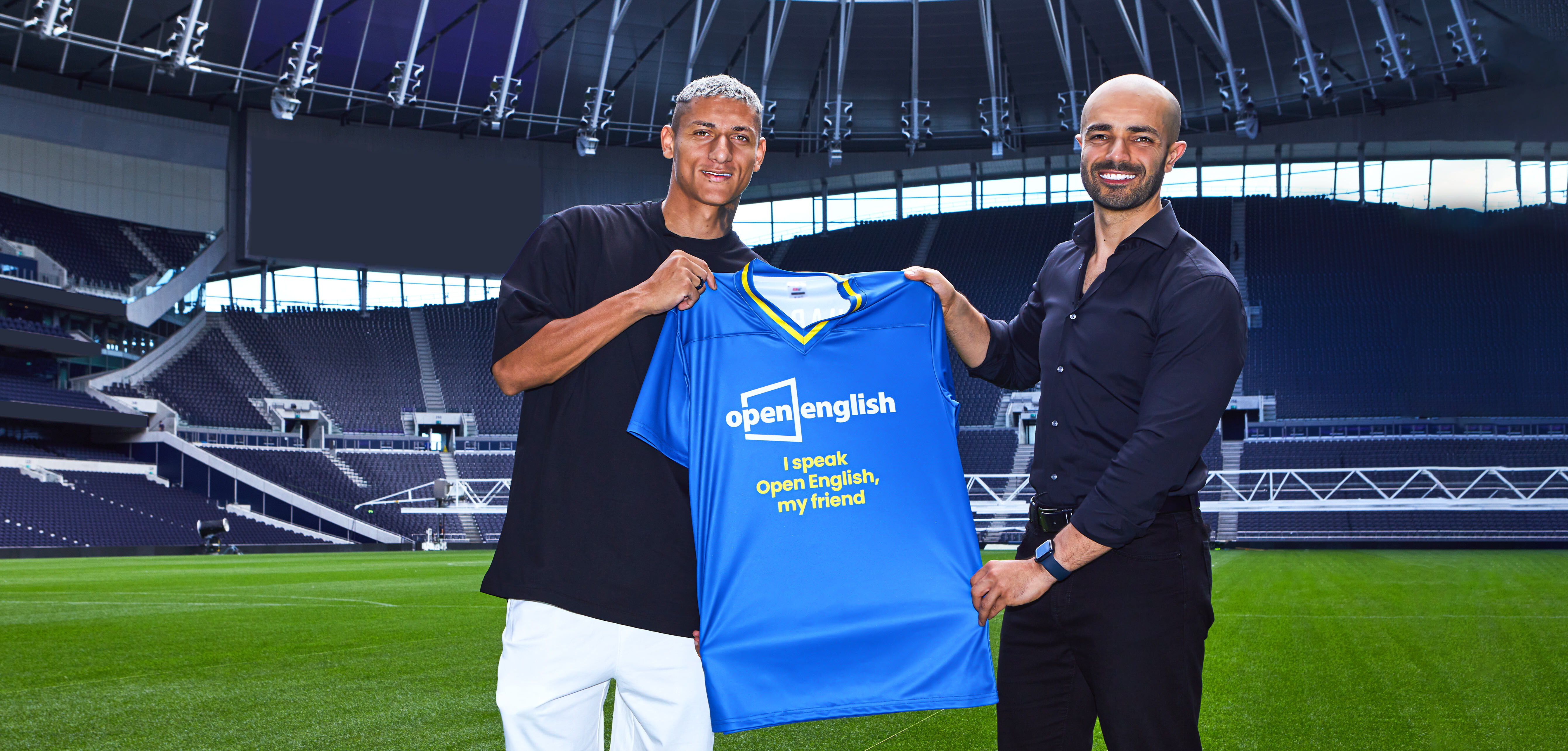 Campanha da Open English com Richarlison doará R$ 2 milhões em