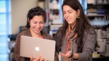 Gladstone scientists Jeanne Paz and Alexandra Clemente