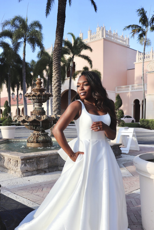 Wedding Dress Brand Stella York Celebrates Endless Romance in New Collection