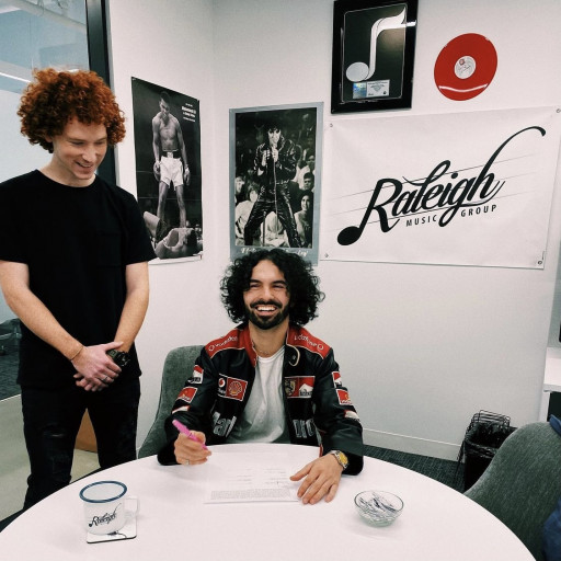 Raleigh Music Signs Croosh