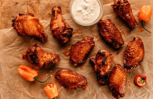 WILLIE’S GRILL & ICEHOUSE BRINGS THE HEAT WITH NEW WING FLAVORS AND A SPIN ON A CLASSIC COCKTAIL