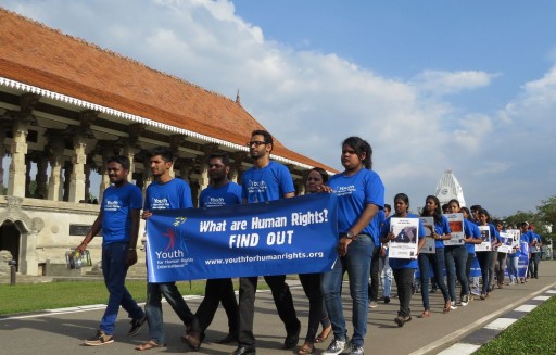 Sri Lankan Students Walk to Promote Peace and Tolerance