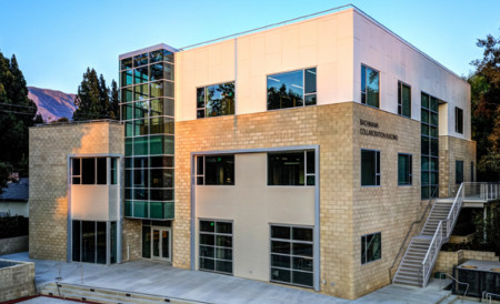 Case Study: Flintridge Prep New Bachmann Collaboration Building - a ...