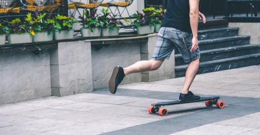 Exway raises the bar in the electric skateboard industry with their latest intelligent skateboard the X1