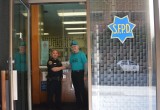The Church of Scientology of San Francisco visited all 10 local police stations to offer their help with drug education and prevention and to donate copies of The Truth  About Drugs booklets for use in their programs.