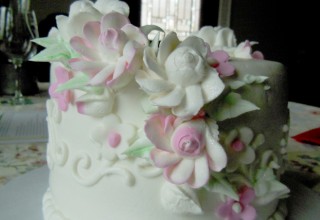 wedding cakes by central continental bakery of mt prospect illinois
