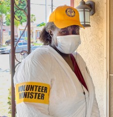  Scientology Volunteer Ministers handed out Stay Well booklets to help the community get through the pandemic safe and well.
