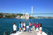 Bosphorus yacht cruise
