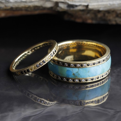 Distinctly Johan His and Hers Eternity Band Set