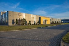 Engcon expands Poland facility