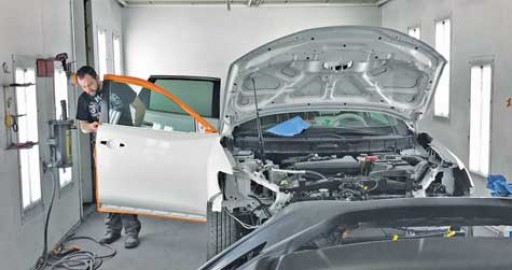Autobody News: Third-Generation Shop Smiling Ear-to-Ear With ChemSpec USA