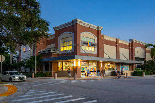 Sterling Organization Acquires Grocery-Anchored Shopping Center in Coral Springs, FL, for $37.4 Million