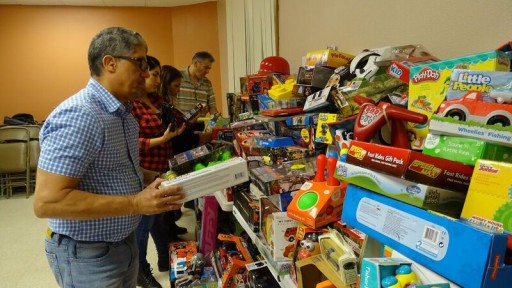 Dr. Norman Quintero Announces the Success of the First Toy Drive to Help the Governor of Puerto Rico and the First Lady Bring Thousands of Toys to the Children in Puerto Rico