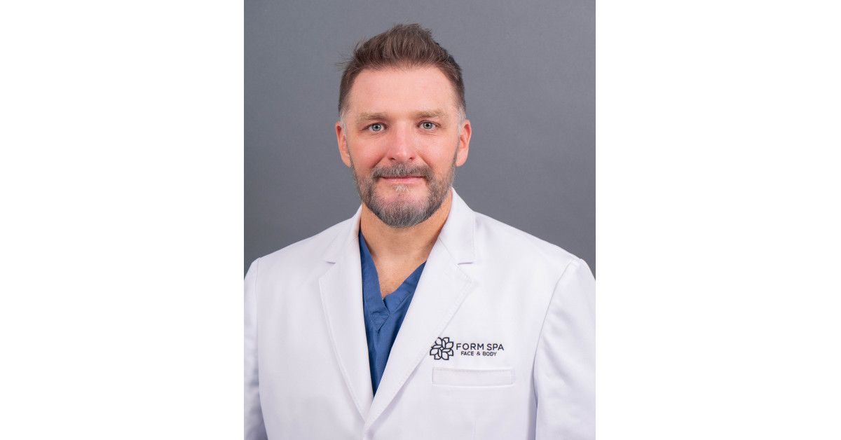 Ward MD Offers First Accredited Facial Plastic Surgery Fellowship