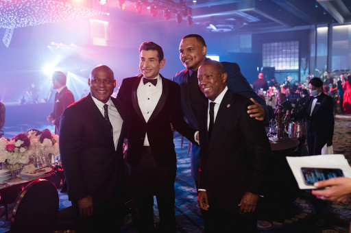 Houston-Based ZT Corporate Hosts 24th Annual Gala, Raising Funds for Youth Baseball Initiative