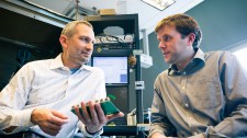 Gladstone scientists Anatol Kreitzer and Scott Owen