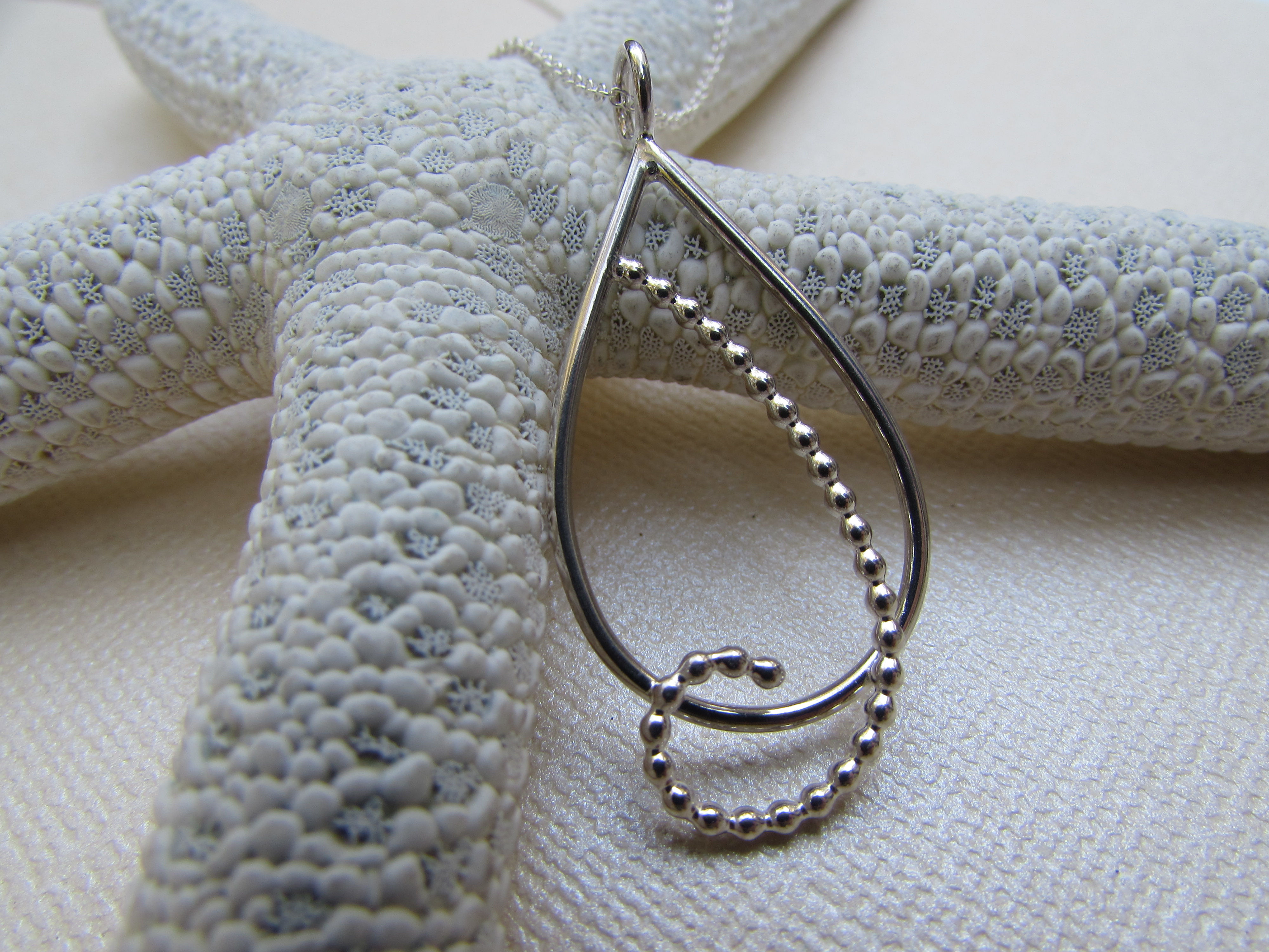 The Marquee Collection by Sandy Toes Jewelry Makes Its "Theatrical