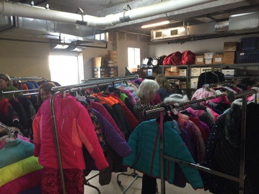 ‘Coats for Kids’ Launches for 12th Year in Partnership Between CD One Price Cleaners and the Infant Welfare Society of Chicago
