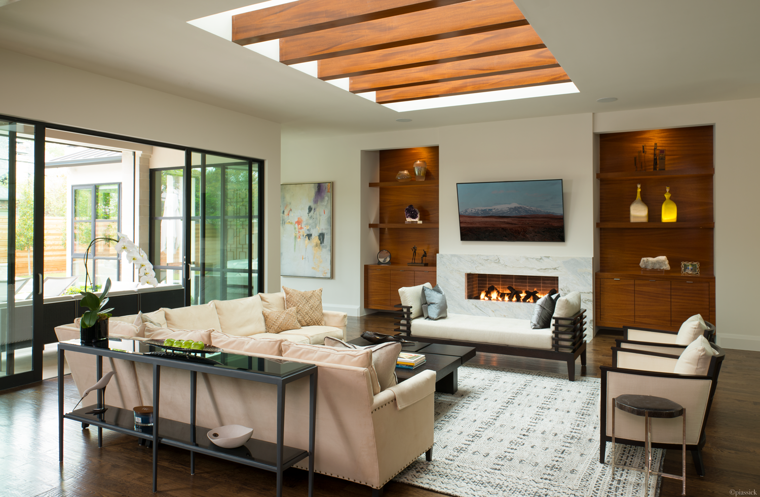 New Isokern Linear Fireplace Featured on DIY Network's 'I Want That ...