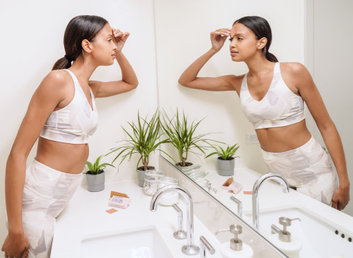 Frownies Leads the Skincare Industry as an Environmentally-Conscious Beauty Brand