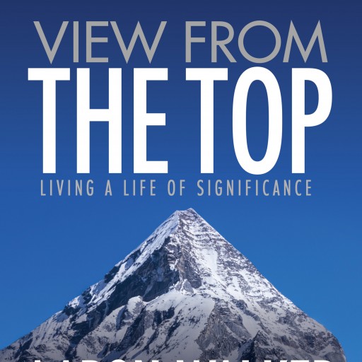 Aaron Walker, Author of View From the Top, Speaks at Social Media Marketing World Conference