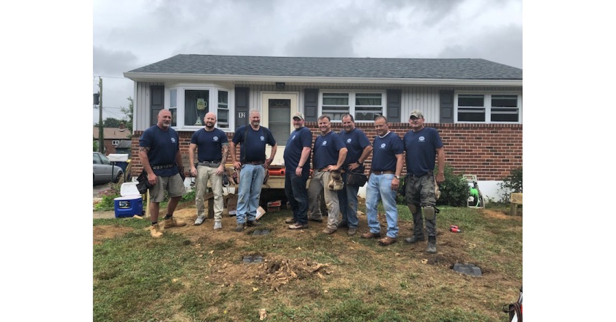 Union Carpenters Local 255 and 164 Volunteers Build Ramp for Challenged ...