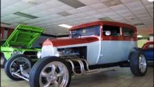 1828 Ford Hot Rod - Enjoy Watching La Viva Featuring Ted Vernon