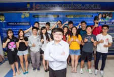 Anthony Fok at JCEconomics Centre with his students